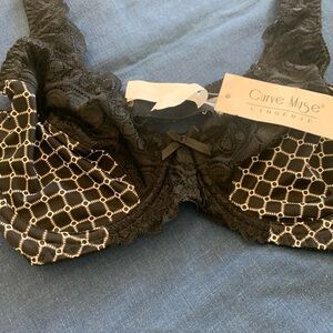 NWT Curve Muse Bra size 34D‎